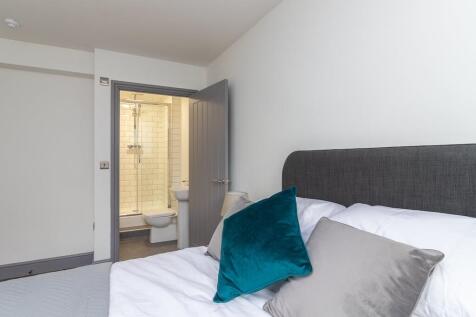 Tawny Place photo 4
