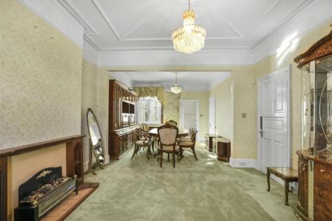 Wavendon Avenue, W4 - FOR SALE