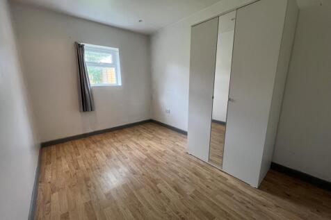 Addison Road photo 5