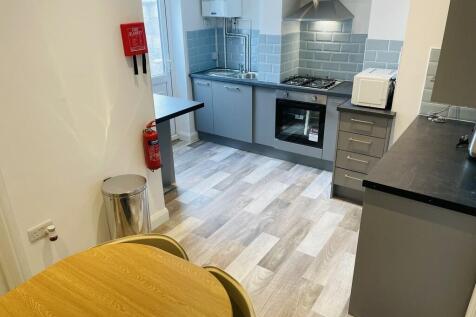 Kitchen (2)