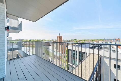 2 bed, 4th floor, Ark Soane, Acton, W3 photo 3