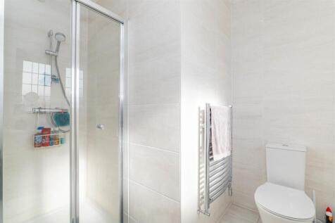 Master Bedroom Ensuite