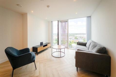 2-bed flat on Bankside, Colliers Yard, M3, £1,800/mo