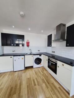 FLAT 8