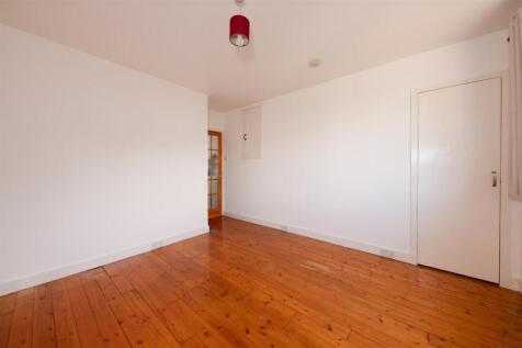 4 Gillies Place BF-11.JPG