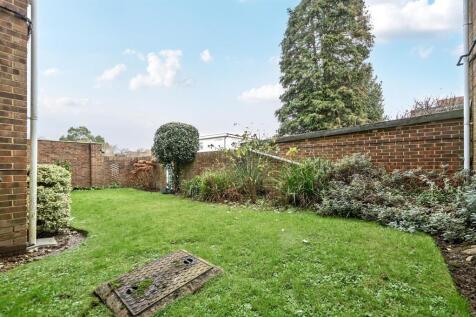 For Sale by Aspire Residential | St Botolphs Road