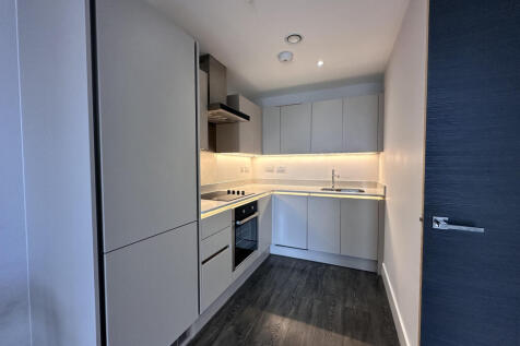 6 Cheetham Hill Road,  Manchester, M4 photo 4