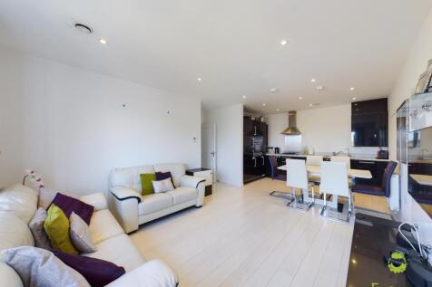 CAM00848P1-PR0051-STILL05