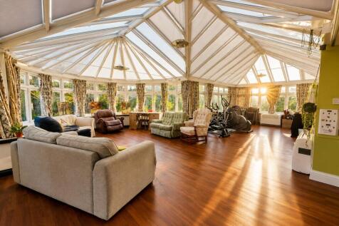Lounge Area
