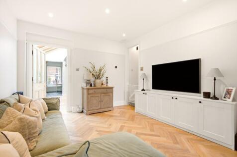 Shakespeare Road, Harpenden, Hertfordshire, AL5 photo 4