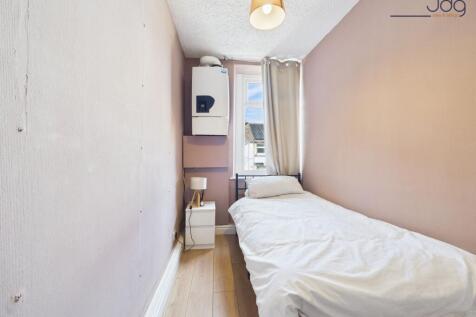 Single Bedroom