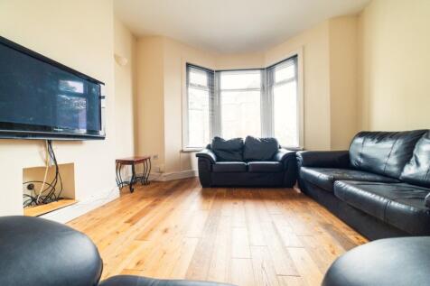 7-bed terraced on Cathays Terrace, Cathays, £4,025/mo