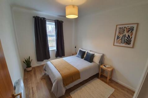 Whitley Wood Road, Berwyn House, RG2 photo 3