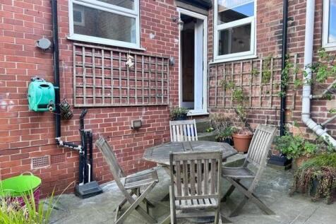 Rear courtyard.jpg