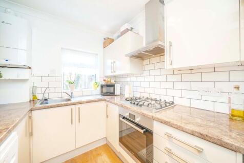 Abercorn Crescent, South Harrow photo 4