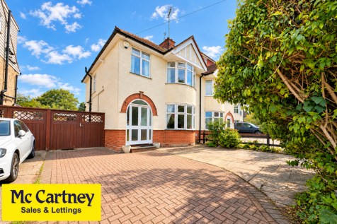 Oaklands Crescent, Chelmsford, Essex, CM2 9PR