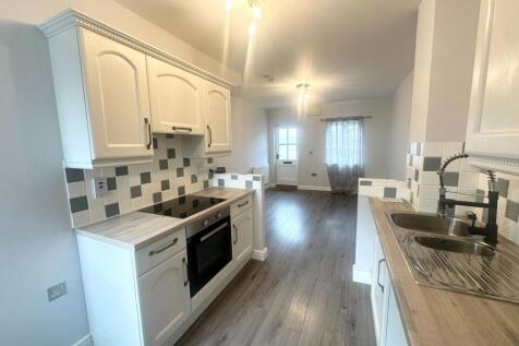 Nailsmiths Court, Littledean, Cinderford photo 4