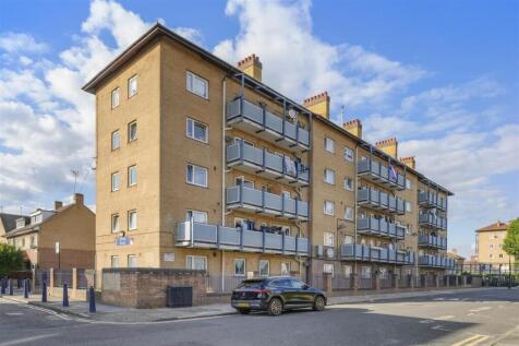 London, E1 - property photo