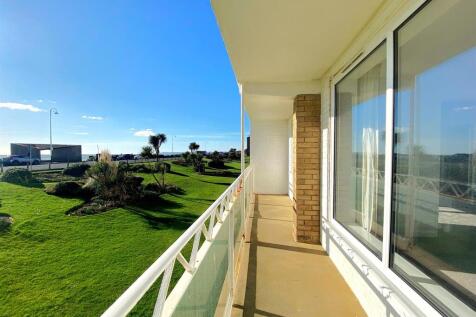 7 St Thomas - Balcony1.jpg