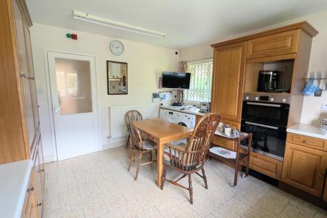 Leighton Road, Buttington, Welshpool photo 4