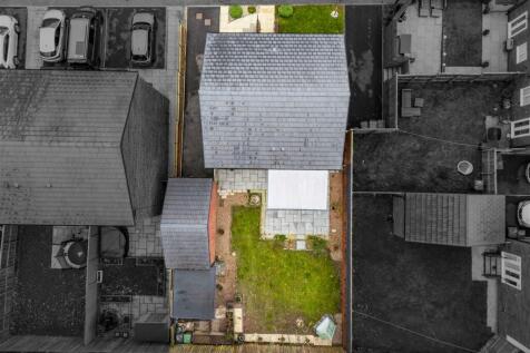 2 Edale Drive-10.jpg