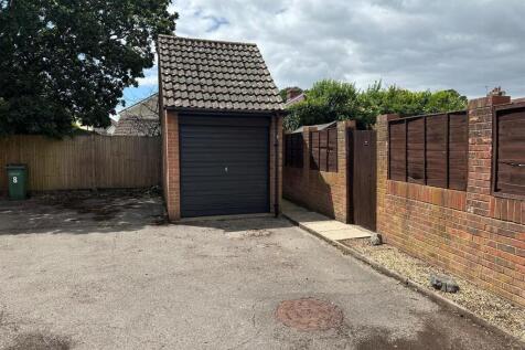 Garage.jpg