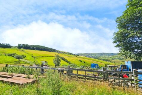 Higher Castleshaw Farm