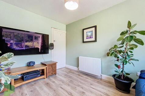 Bedroom Two Curre...