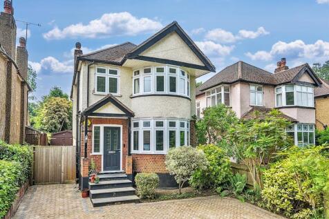 Woking, GU22 - property photo