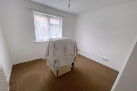 Bedroom 4 - D/S