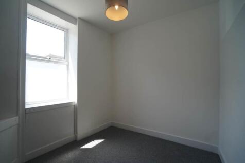 18, James Street, Bangor photo 3