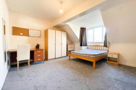 Flat 2C 43 Springhill Court_-5.jpg