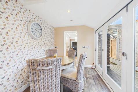 Breakfast Room