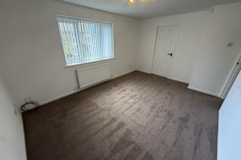 Eppleworth Rise, Swinton, Manchester photo 3