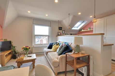 St Andrews Road, Southsea OPTIONAL FURNISHINGS photo 4