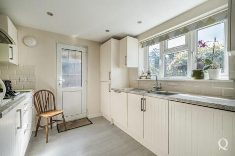 85ce050c-d203-447...