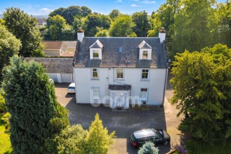 Glebe Road, Beith external pic