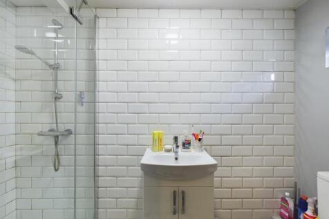 Occasional Room - Shower