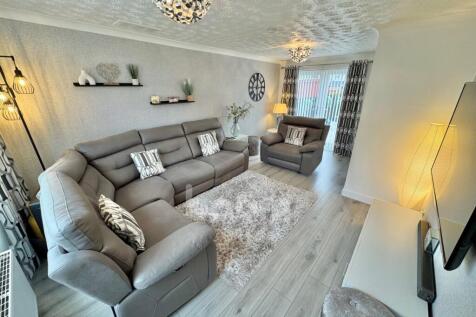Lomond Place, Irvine lounge pic