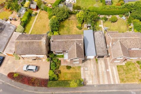 5_Keble_Park_Crescent_9.jpg