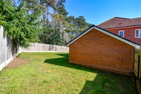 17 Peartree Drive-2.jpg