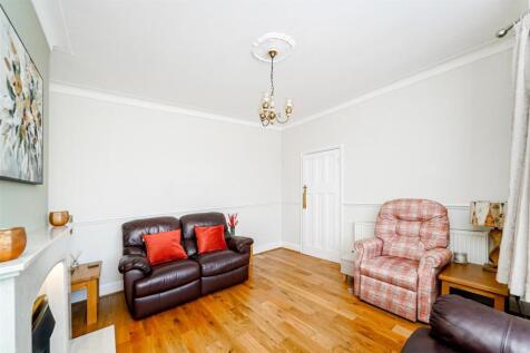 76 Roberts Road-3.jpg