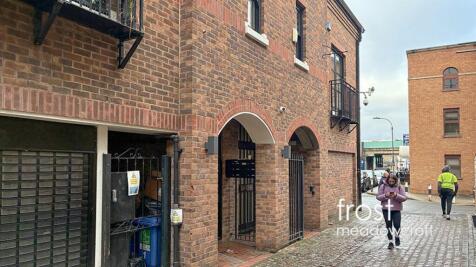 Galena Road, 34 W6 ext2.jpg