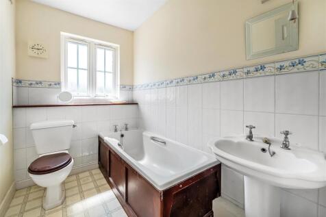 17-Gayton-Close-17.jpg