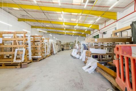 Forest_Real_EstateUnit_5_Meridian_Trading_Estate11.jpg