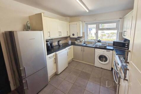 Essex Green, Chandler's Ford, Eastleigh, SO53 photo 3
