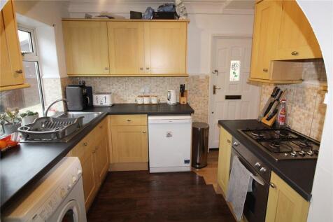 Kennerleigh Avenue, Leeds, LS15 photo 3