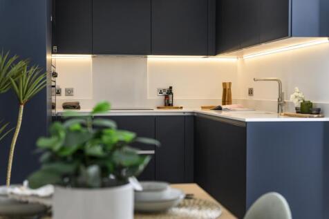 Lampton Parkside - 2-bed -