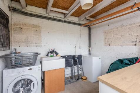 Corner Cottage-19.jpg