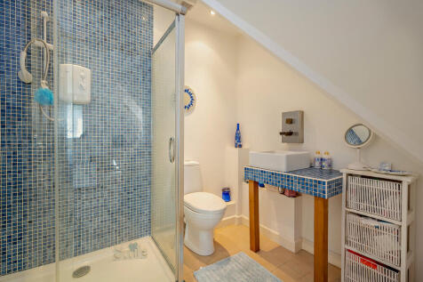 8643242-interior0...